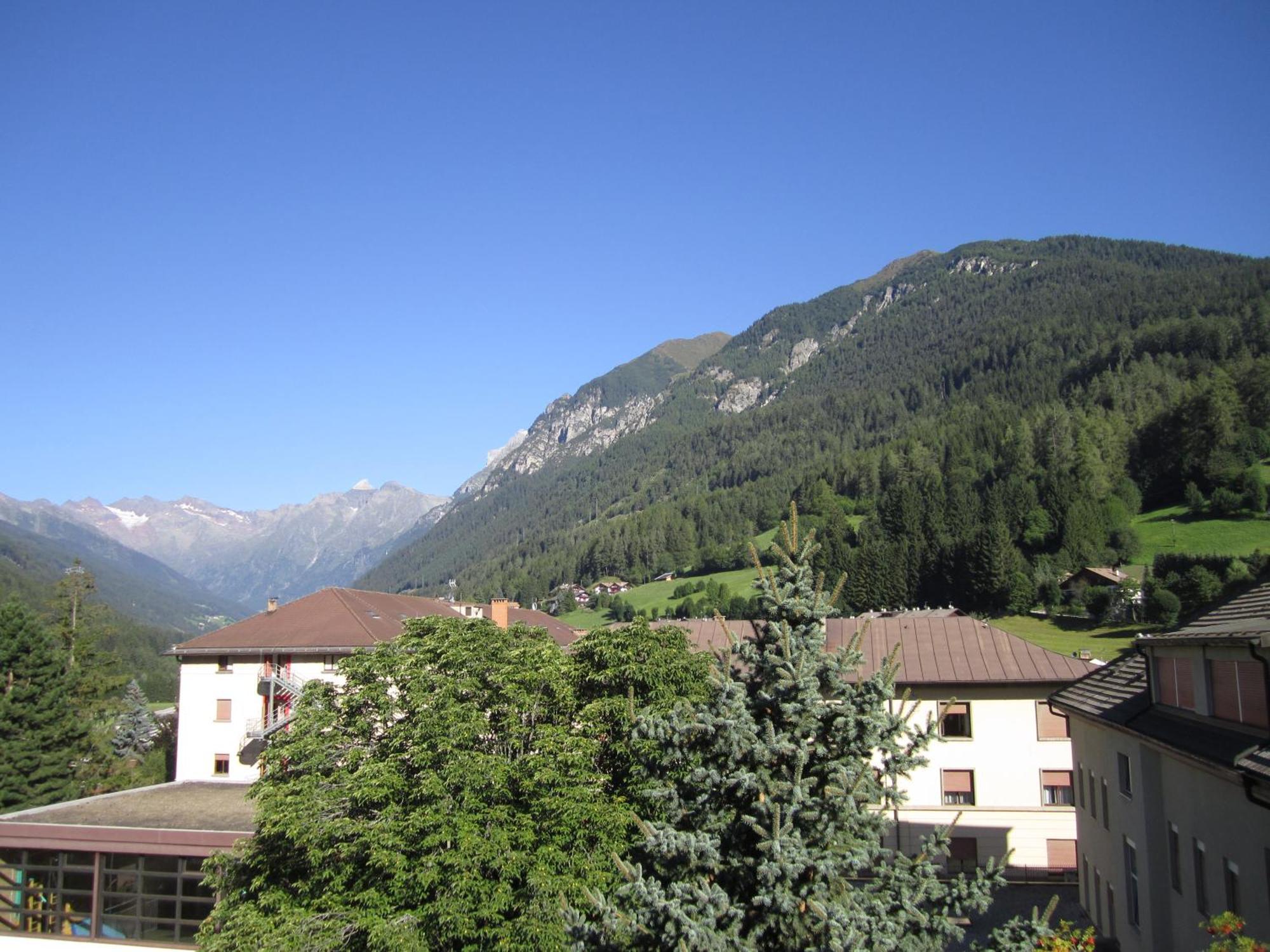 Residence Zum Theater Colle Isarco Exterior foto
